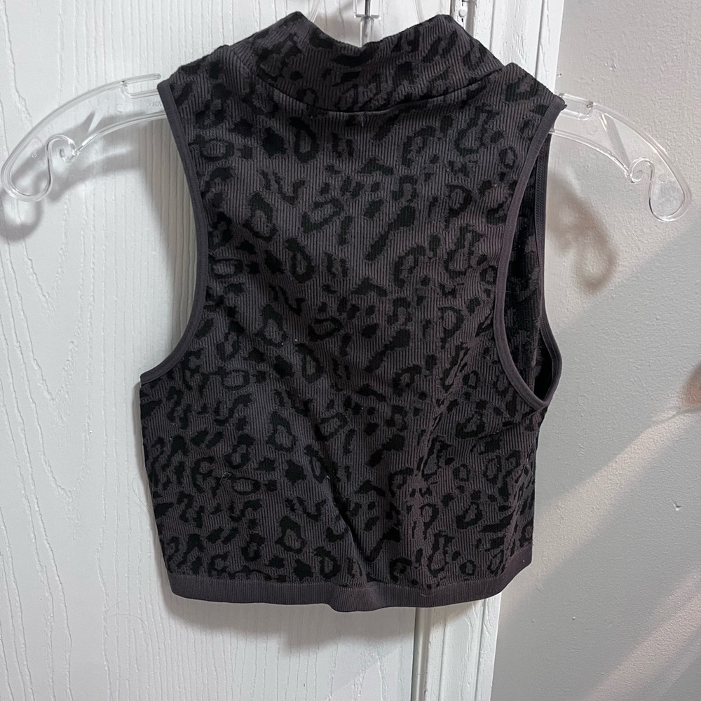 black cheetah print mock tanktop